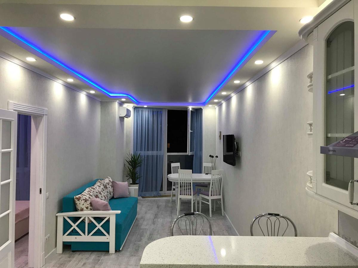 Luxe Apartment On Drahomanova Kiev Luaran gambar